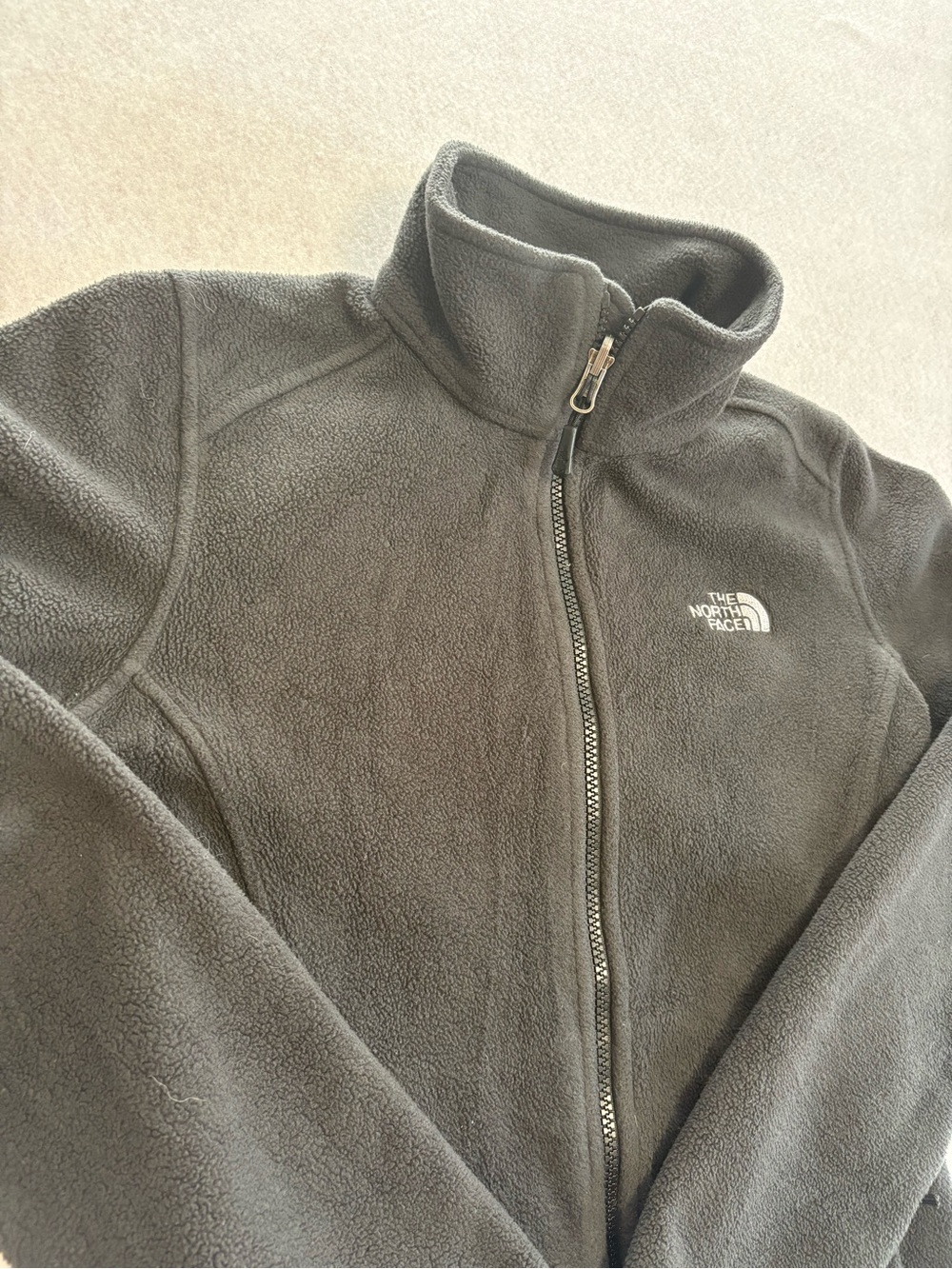 The North Face Women's Charcoal Gray Fleece Jacket - Full Zip